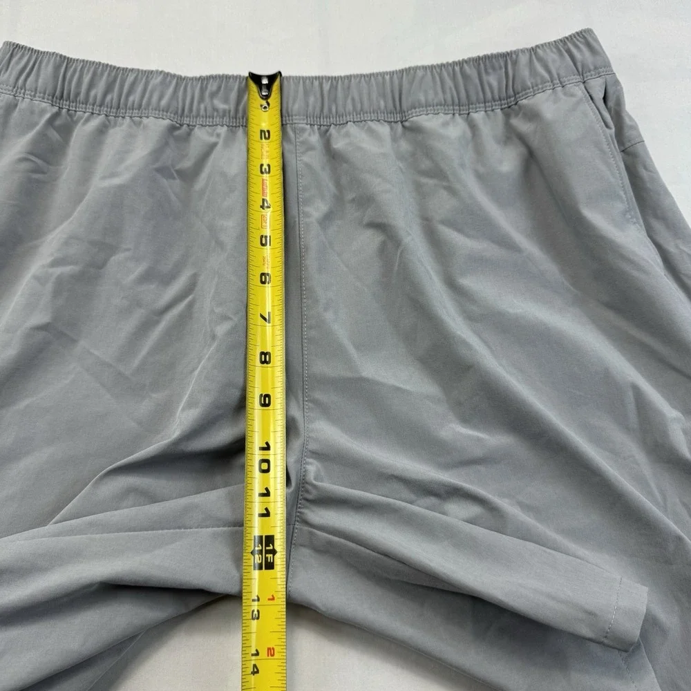 The North Face Mens L Gray Regular Fit Athletic Shorts